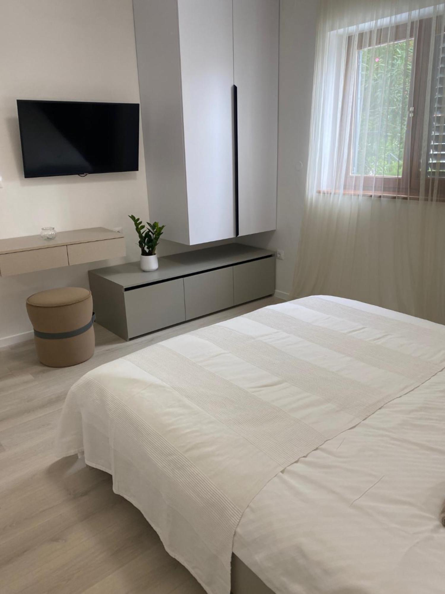 Apartments & Rooms Bianca Mali Losinj Exterior photo