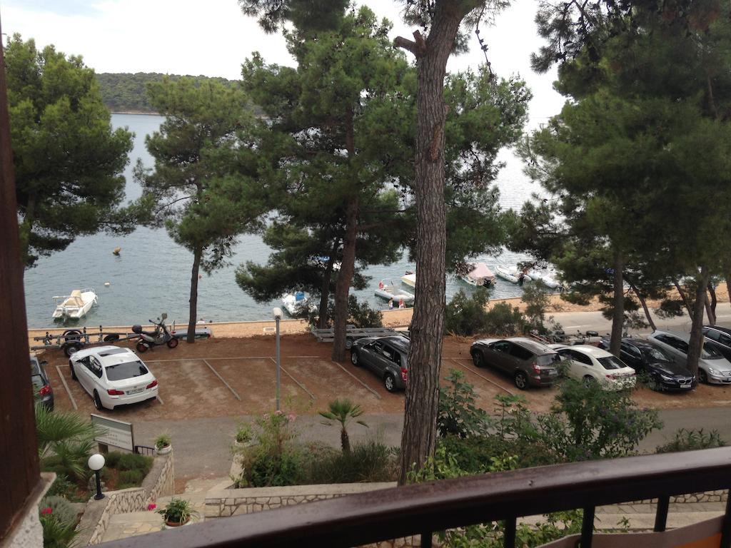 Apartments & Rooms Bianca Mali Losinj Room photo
